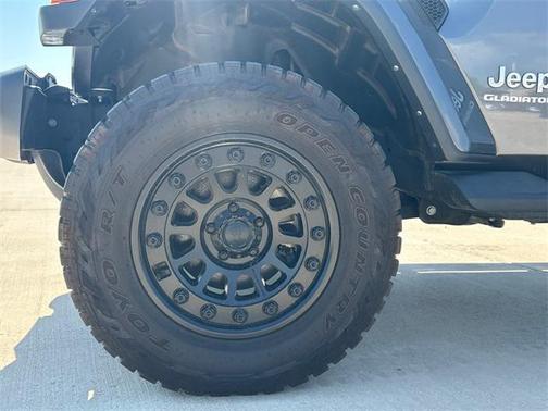 2022 Jeep Gladiator Overland