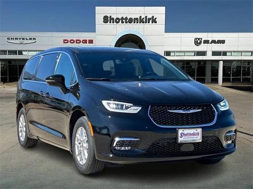 2025 Chrysler Pacifica L