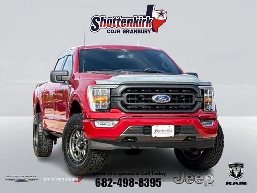 Rapid Red Metallic Tinted Clearcoat 2022 Ford F-150 XLT