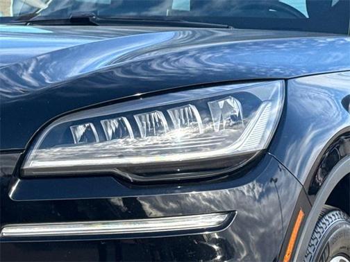 2023 Lincoln Aviator Standard AWD