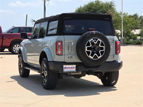 2022 Ford Bronco Outer Banks