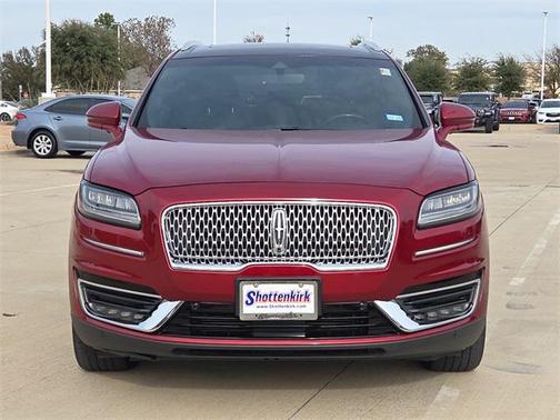 2019 Lincoln Nautilus Reserve