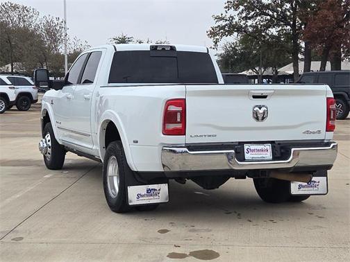 2024 RAM 3500 Limited Crew Cab 4x4 8' Box