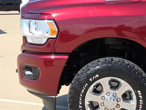 2023 RAM 2500 Lone Star Crew Cab 4x4 6'4' Box