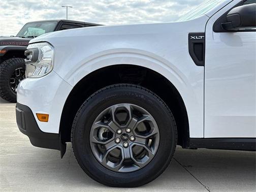 2023 Ford Maverick XLT