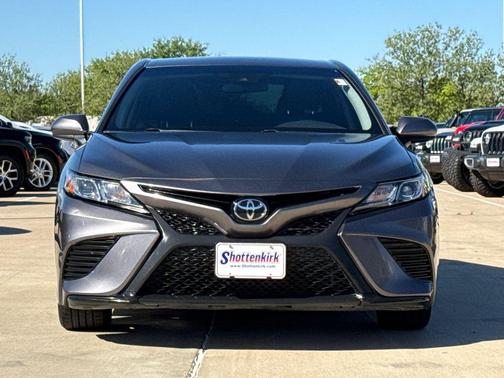 Predawn Gray Mica 2020 Toyota Camry SE