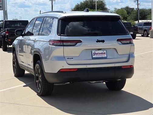 2025 Jeep Grand Cherokee L Altitude