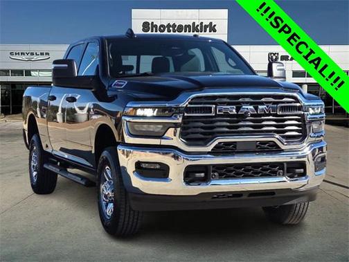 2026 RAM 2500 Tradesman Crew Cab 4x4 6'4' Box