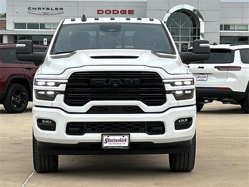 2025 RAM 2500 Laramie Crew Cab 4x4 6'4' Box