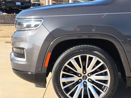 2022 Jeep Grand Wagoneer Series III 4x4