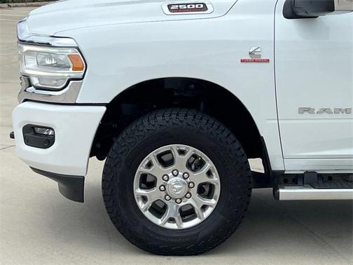 2023 RAM 2500 Laramie Crew Cab 4x4 6'4' Box