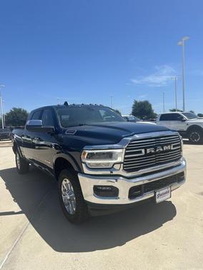 2022 RAM 2500 Laramie Mega Cab 4x4 6'4' Box