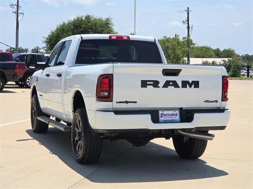 2025 RAM 2500 Lone Star Crew Cab 4x4 6'4' Box