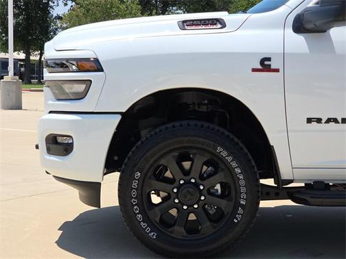 2025 RAM 2500 Lone Star Crew Cab 4x4 6'4' Box