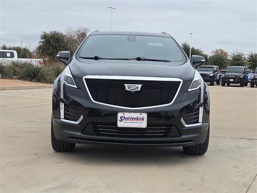 2022 Cadillac XT5 Sport