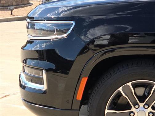 2024 Jeep Grand Wagoneer L 4x4