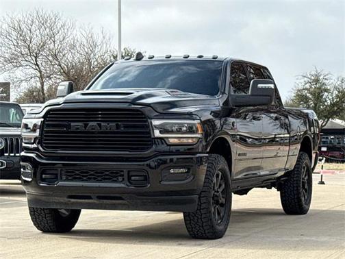 2024 RAM 2500 Laramie Crew Cab 4x4 6'4' Box