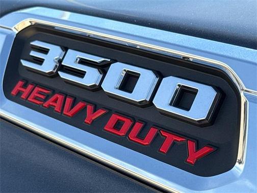 2026 RAM 3500 Laramie Crew Cab 4x4 8' Box