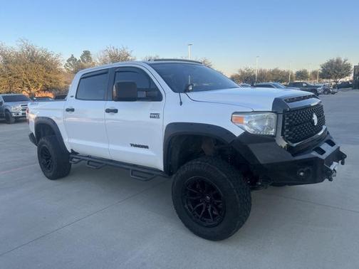 2014 Toyota Tundra SR5