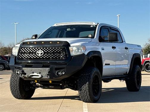 2014 Toyota Tundra SR5