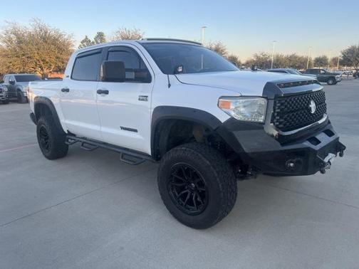 2014 Toyota Tundra SR5