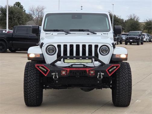 2021 Jeep Gladiator Overland