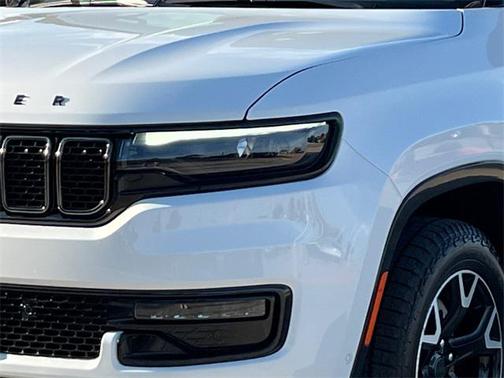 2025 Jeep Wagoneer Series II Overland 4x4