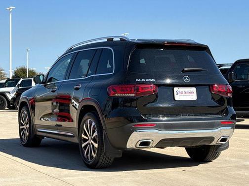 2022 Mercedes-Benz GLB 250 Base