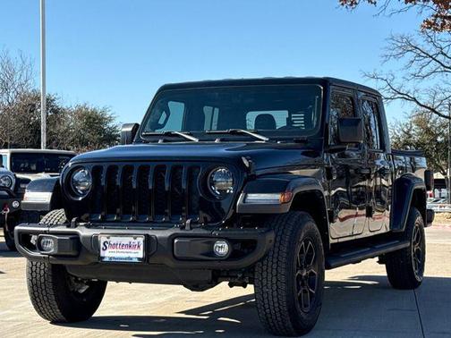 2023 Jeep Gladiator Sport