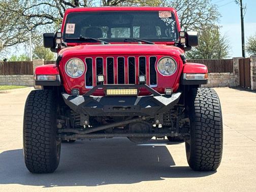 Firecracker Red Clearcoat 2022 Jeep Gladiator Overland