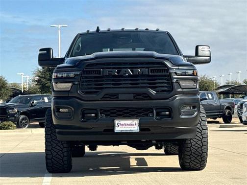 2026 RAM 2500 Tradesman Crew Cab 4x4 6'4' Box