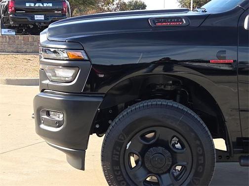 2026 RAM 2500 Tradesman Crew Cab 4x4 6'4' Box