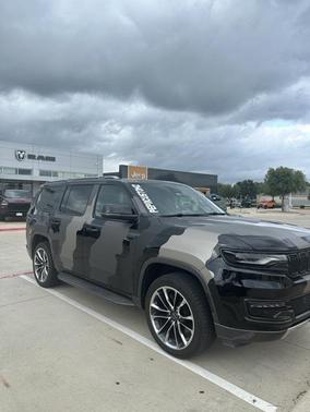 2022 Jeep Wagoneer Series II 4x2