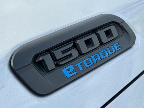 Billet Silver Metallic Clearcoat 2024 RAM 1500 Tradesman