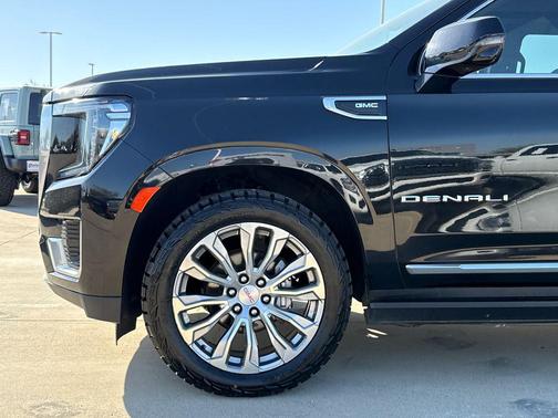 Onyx Black 2023 GMC Yukon Denali