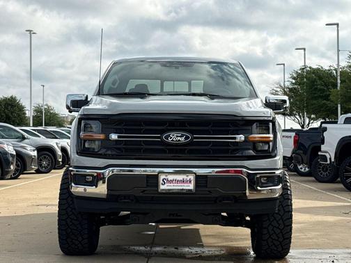 Avalanche 2026 Ford F-150 XLT