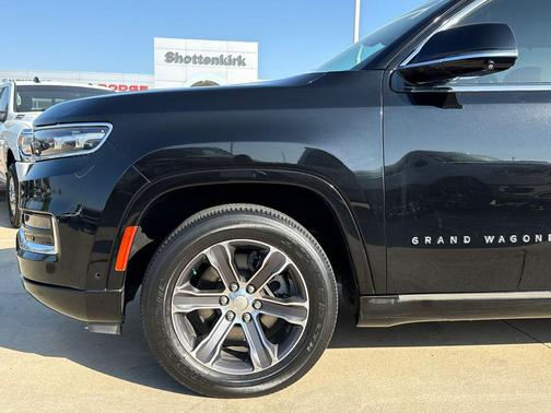 2022 Jeep Grand Wagoneer Series I 4x4