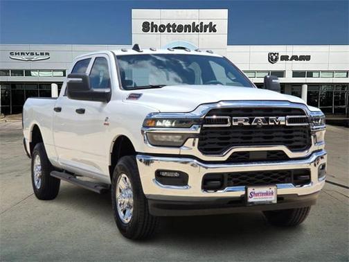 2025 RAM 2500 Tradesman Crew Cab 4x4 6'4' Box