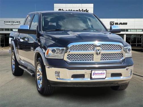 2016 RAM 1500 Laramie