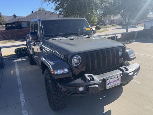2022 Jeep Gladiator Willys 4x4