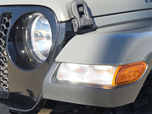 2022 Jeep Gladiator Willys 4x4