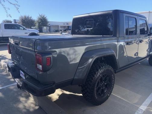 2022 Jeep Gladiator Willys 4x4