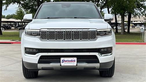 2022 Jeep Grand Wagoneer Series II
