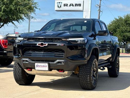 Black 2025 Chevrolet Colorado ZR2