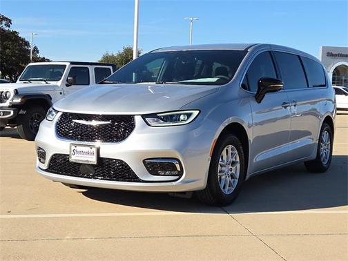 2026 Chrysler Pacifica L