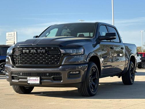 Granite Crystal Metallic Clearcoat 2026 RAM 1500 Big Horn/Lone Star