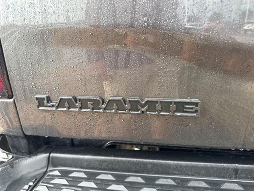 2023 RAM 2500 Laramie Crew Cab 4x4 6'4' Box