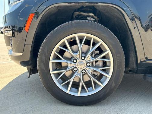 2023 Jeep Grand Cherokee L Summit