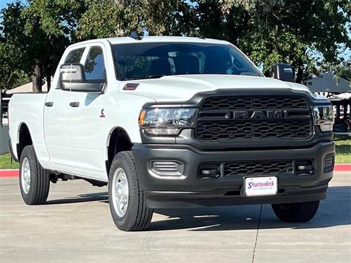 2024 RAM 2500 Tradesman Crew Cab 4x4 6'4' Box