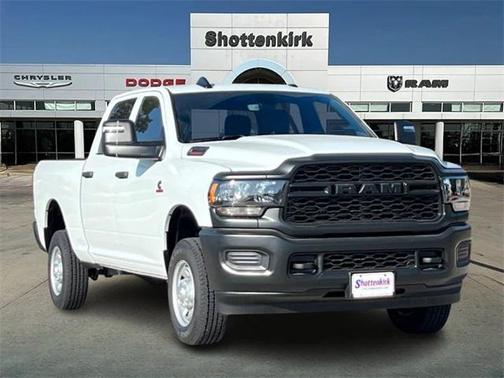 2024 RAM 2500 Tradesman Crew Cab 4x4 6'4' Box